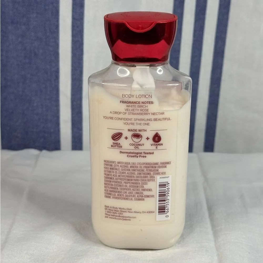 Bath & Body Works You're the One  - Red & White